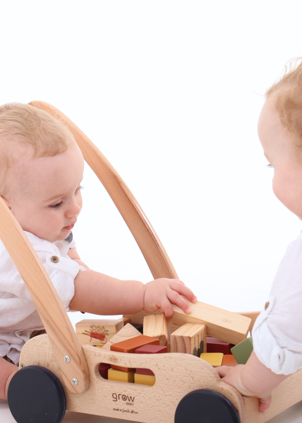 Wooden Toy Block Push Cart ~ 32 Piece Set
