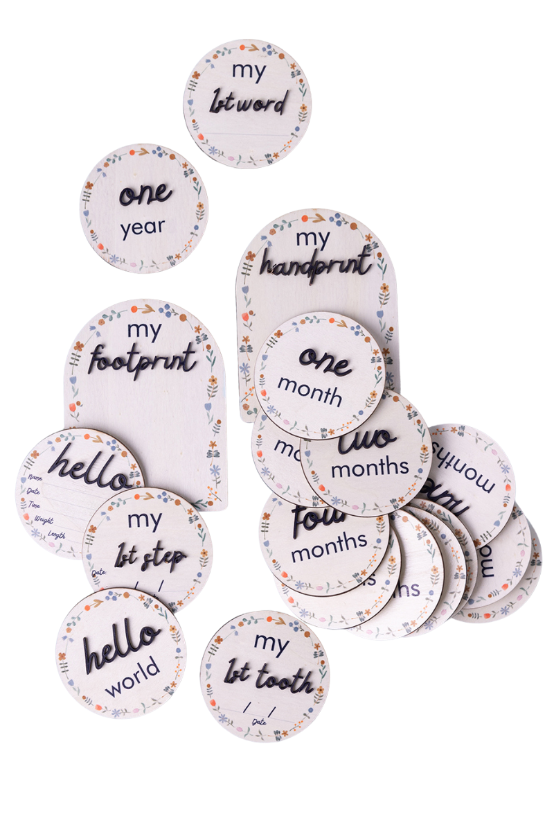 Wooden Baby Milestone Disc |  Gift Set
