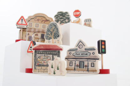 Main Street Play Set ~ 8 piece set